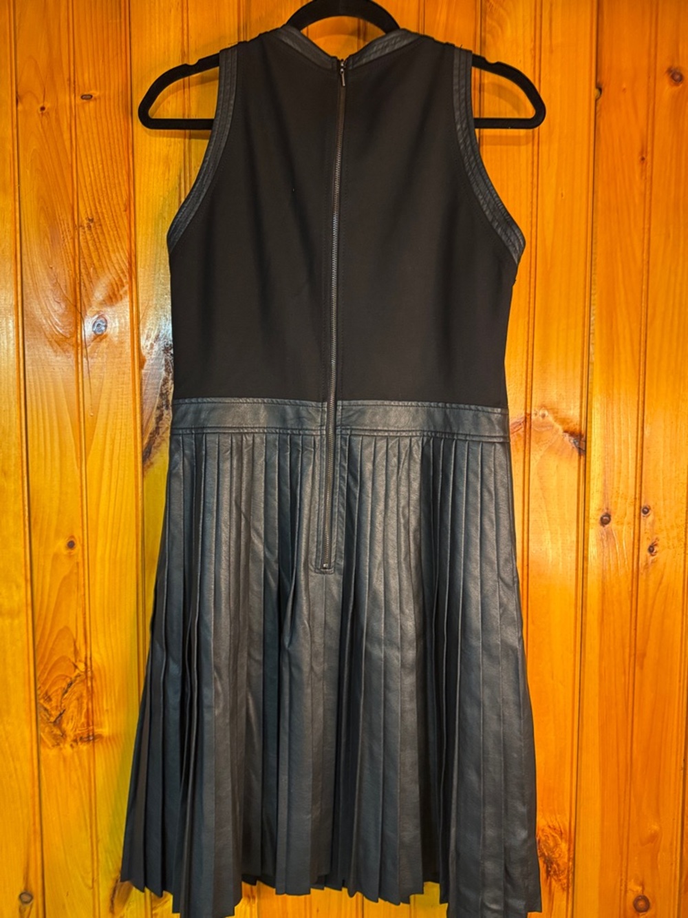 Rebecca Taylor Black Sleeveless Pleated Faux-Leather Midi Dress - Picture 6 of 7
